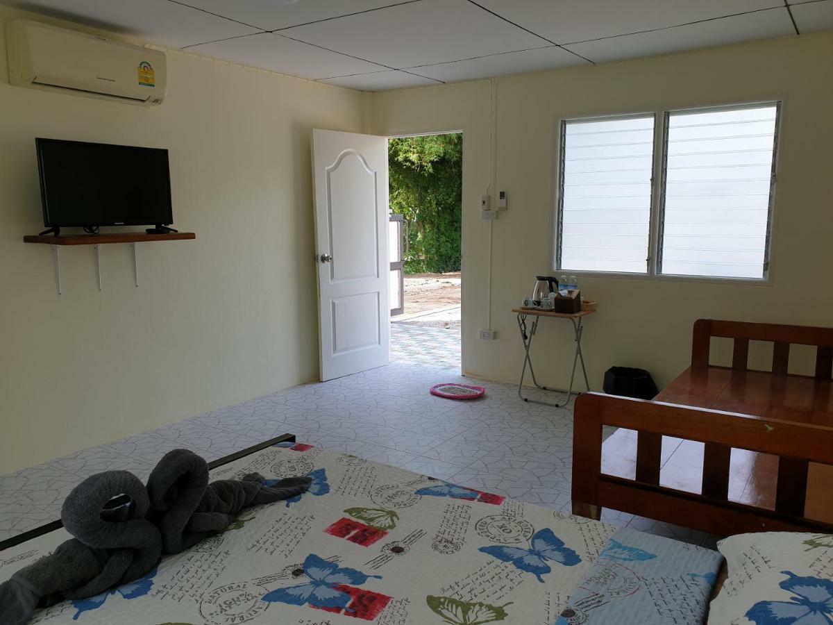 Rung Inn Homestay Ranong Exterior photo